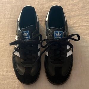 Adidas Men's Black and White Sneakers